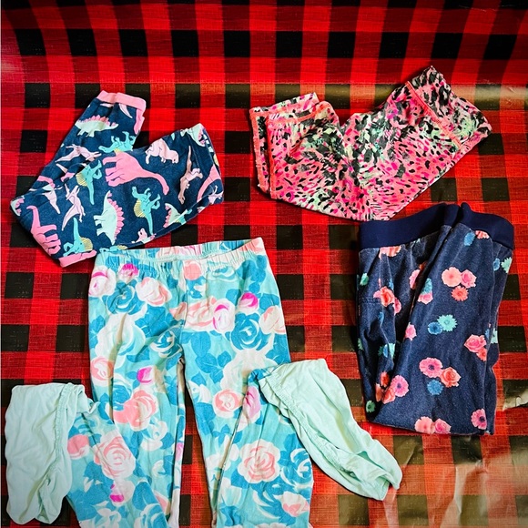 Lot of 37 size 5 girls clothes - Picture 5 of 9